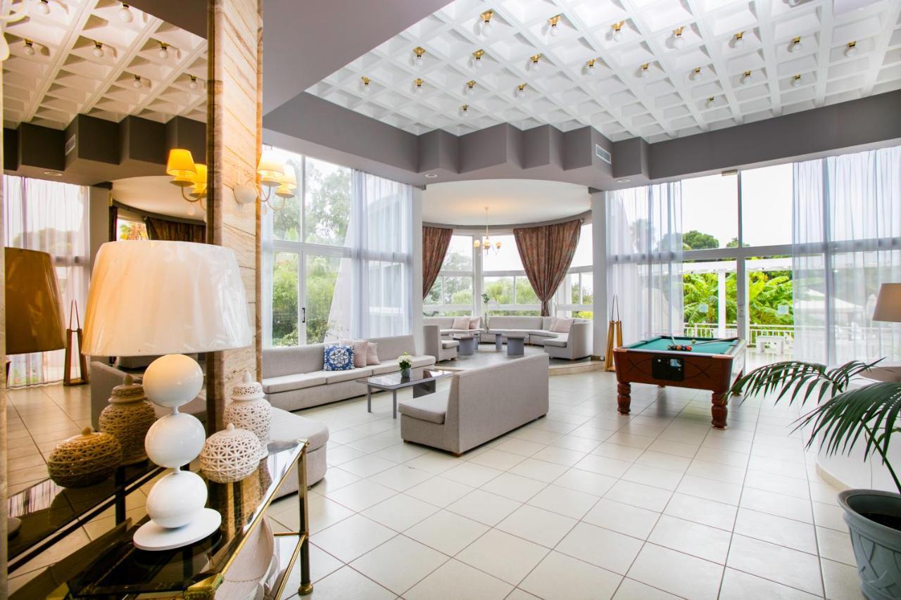 Happy Days Hotel, Adults Only Теологос Экстерьер фото